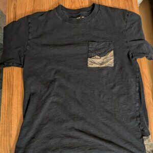 Uniqlo Museum of Fine Arts Ukiyo-e UT (Short-Sleeve Graphic T-Shirt) - Size XS